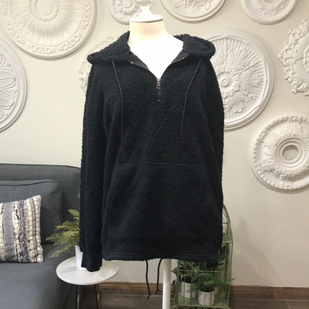 Cozy black fleece hooded pullover jacket